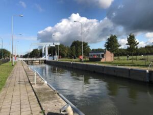 De brug en sluis in Someren