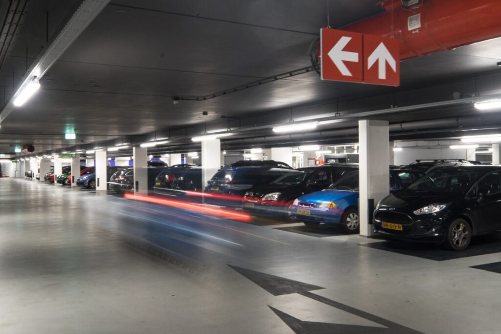 VCS aan de slag voor Amsterdamse parkeervoorzieningen